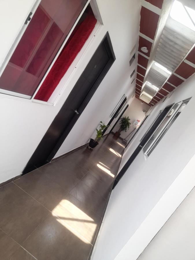 Apartaestudios El Jardin Cali Exterior photo
